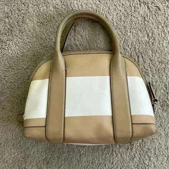 Coach purse - Picture 3 of 9